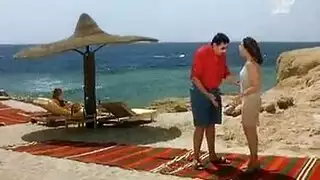 ممثلة عربية إباحية: هند صبري مايوه عاري وجنس عنيف