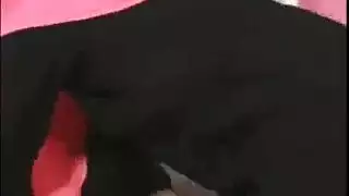 فتاة محجبة لطيفة تُضرب بقوة من الخلف والأمام