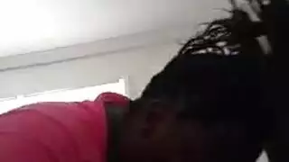 الاختراق المزدوج الأول لفتاة صغيرة