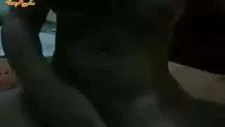شرموته مصريه بتعرض جسمها