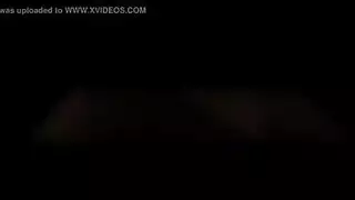 عفروتة مراهقة تأخذ حشوات كريمية متعددة من نائب رئيس مثار