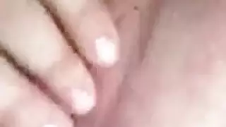 مضاجعة شرجية قاسية على فرج شاب ضيق