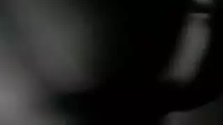 جينا فيروسيوس تمارس الجنس الشرجي بقوة في مشهد إباحي